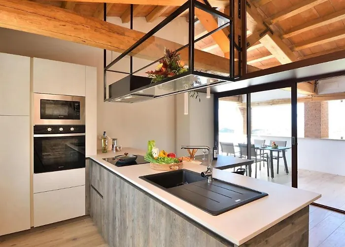 Canonica Roccalbegna